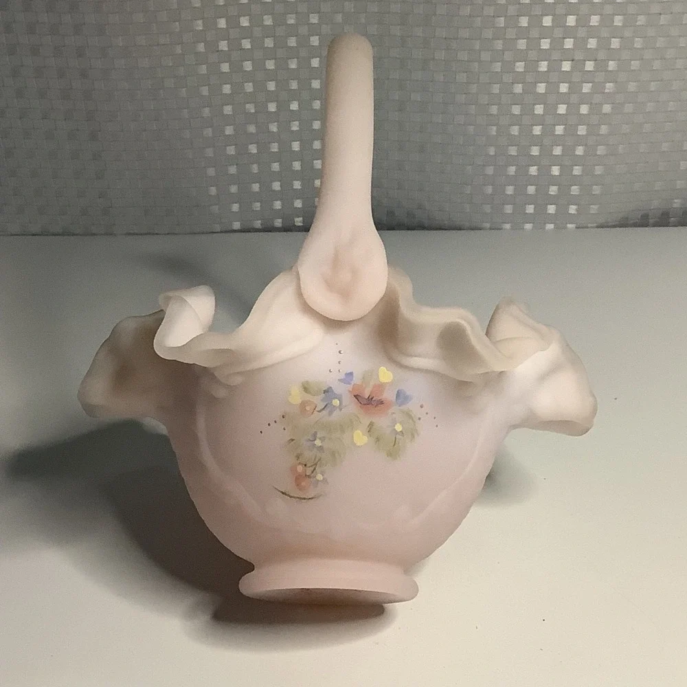 Fenton Pink Satin Glass Basket Ruffle Hearts & Flowers Hand Painted w/ Signature